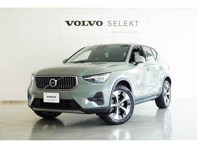 XC40 ウルトラ B4 AWD 4WD 