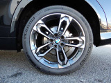 左後リヤ 245/45R19