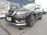 エクストレイル  2.0 モード・プレミア 2列車 4WD