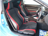 当店ではスポーツグレードや人気車種・上級グレードを主に仕入れ強化しております!中古車でお買い得感あるお車展示中となっておりますのでお客様のご来店、お見積もり依頼お待ちしております。