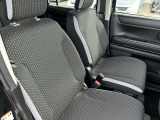 運転席は使用感などなく綺麗な状態です!匂いなど気になる方は是非ご来店ください!