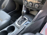 ★中古車なので、傷や凹みは多少はございます。小さな傷から大きな傷までさまざまです。大きな傷凹みは鈑金塗装修理後にお渡しを致しております。自社鈑金工場完備ですので、スピーディーな対応が可能です!