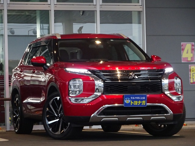 アウトランダー PHEV 2.4 G 4WD 地デジ純正ナビ全方位カメラETC7人乗り