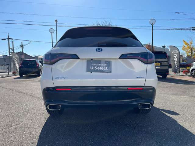 中古車 ホンダ ZR-V 2.0 e:HEV Z ブラックスタイル 4WD の中古車