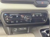 商談ルームにはキッズルームも完備しています☆お子様連れでもゆっくりとお車をお選びいただけます!