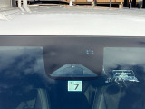 ホンダセンシング☆広い水平画角のフロントワイドビューカメラと前後のソナーセンサーによってさらに進化☆夜間での検知や、自転車も検知して安全運転をサポートします♪