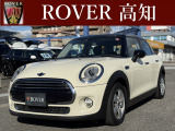 外装は、専任のスタッフが真心込めて丁寧に艶出し施工済みです。中古車とは思えない程に、ピカピカに仕上がっております。納車時には更にきれいにいたします。