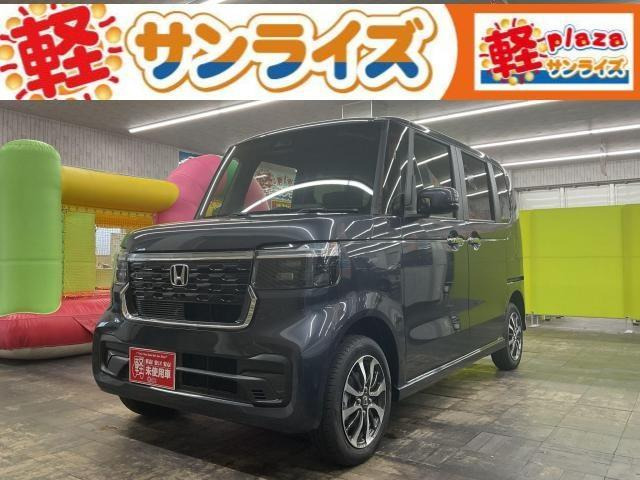 N-BOXカスタム  カスタム 660 4WD