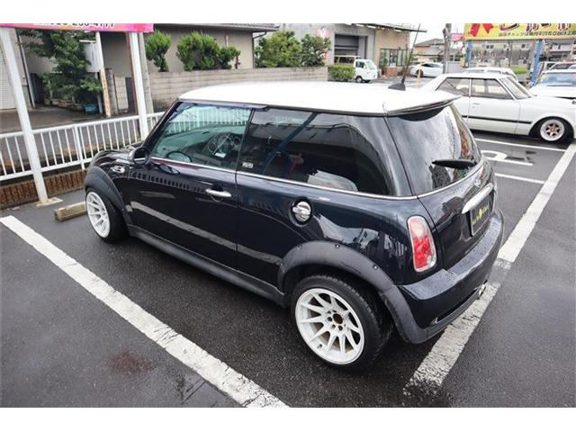 ミニクーパー　R53 スーパーチャージャー　r7/11 車体 ミニクーパー R53 スーパーチャージャー r7/11 車体 ミニクーパー R53