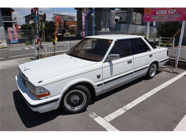 グロリア 3.0 ブロアム VIP ターボ 3000 外品15AW モモステ