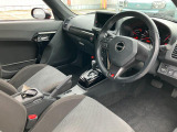 ご納車前には、法定12ヶ月点検相当の点検を実施いたします。プロの整備スタッフが点検をするので、安心して中古車にお乗りいただけます。