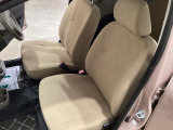 運転席・助手席全体像です