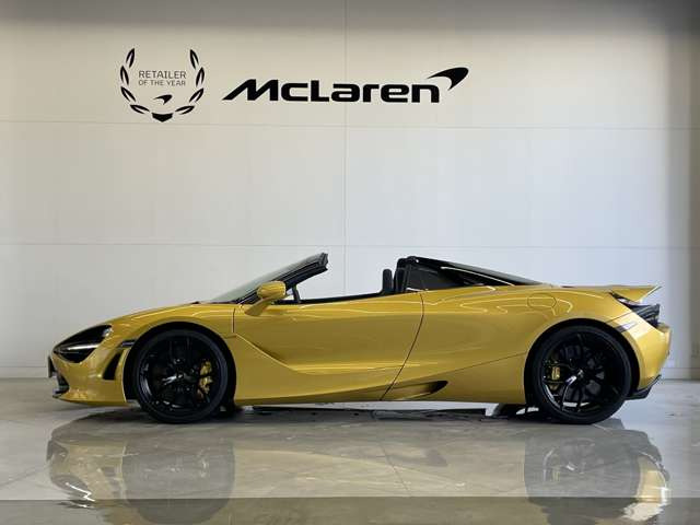 マクラーレン 720s スパイダー 1/18 イエロー - メルカリ