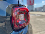 全国のジープ正規ディーラーでご使用いただける認定中古車保証が付きます。メンテナンス等、お近くのジープ正規ディーラーにて行うことができますので安心してお乗りいただけます。