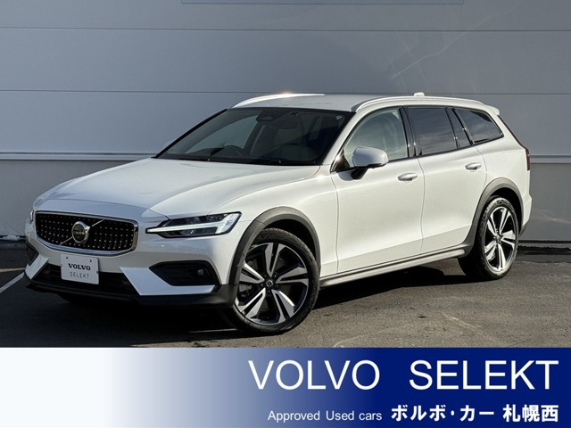 V60クロスカントリー アルティメット B5 AWD 4WD 