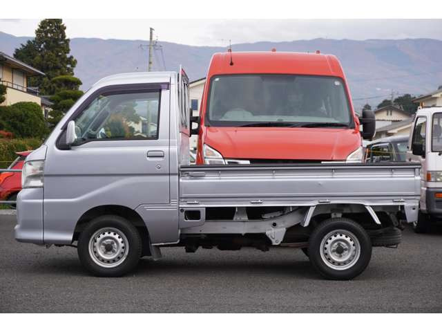 中古車 ダイハツ ハイゼットトラック エクストラ 4WD の中古車詳細 (36,000km, シルバー, 長野県, 67万円) |  中古車情報・中古車検索なら【車選びドットコム（車選び.com）】