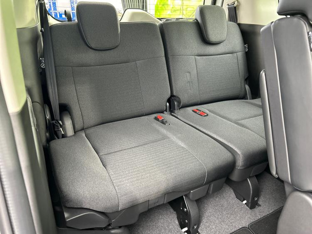 中古車 日産 セレナ 2.0 ハイウェイスター V の中古車詳細 (2,490km 