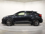 C-HR ハイブリッド 1.8 S GR スポーツ 