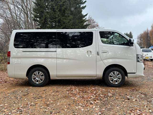 中古車 日産 NV350キャラバン 2.5 プレミアムGX ロング 中古車 日産 NV350キャラバン 2.5 プレミアムGX ロング