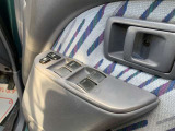 ☆クルマ買ったらエンジンオイル無料のテクノオートリアルです。納車時より走行距離4000キロ又は6ヶ月に一回のペースでご来店していただければ、エンジンオイル交換が無料です!工賃・オイル代金が0円!