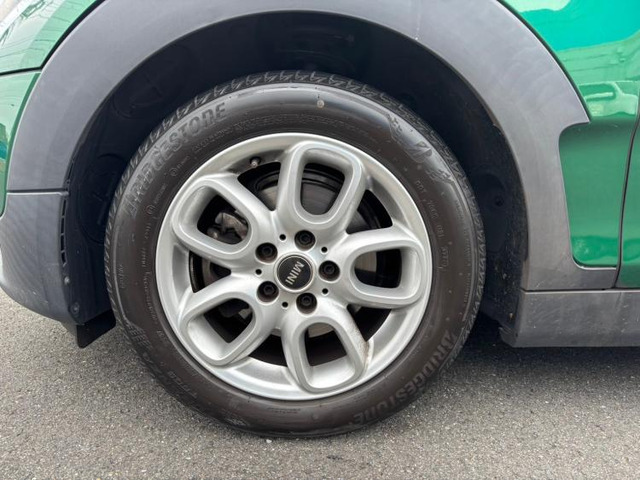 社外アルミ ランフラット 205/55R16 MINI クーパー クラブマン 社外アルミ ランフラット 205/55R16 MINI クーパー クラブマン