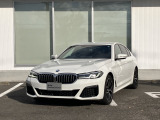 BMW 5シリーズセダン