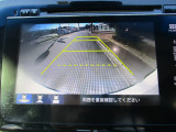 ナビゲーション付き!バックカメラ機能で駐車も安心☆