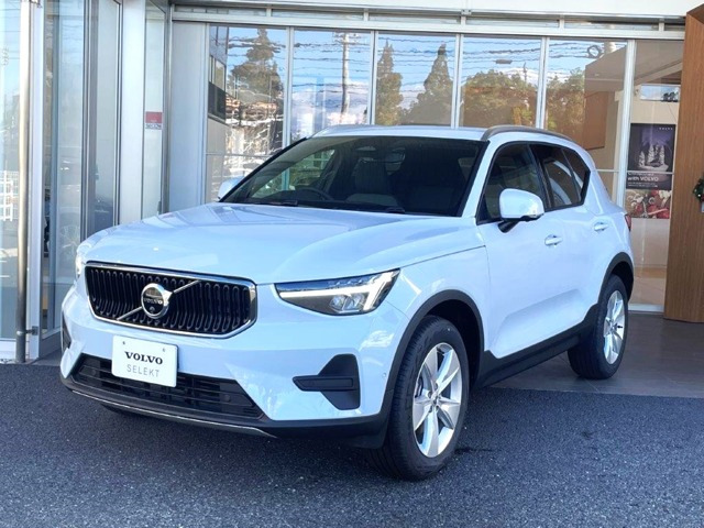 XC40 プラス B3 