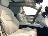 XC60 アルティメット B5 AWD 4WD 