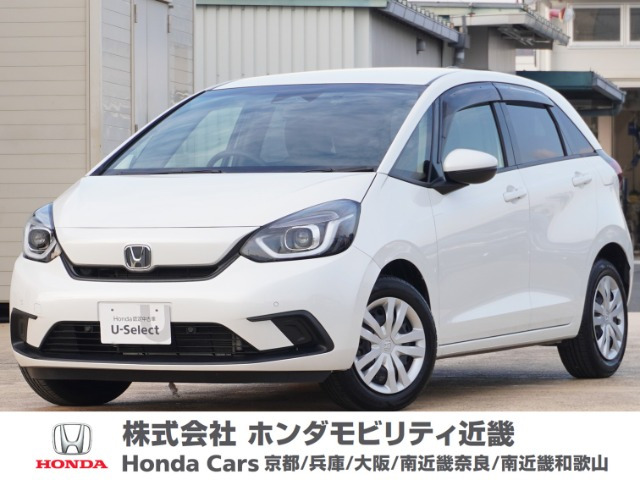 フィット  1.3 ホーム