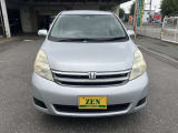 アイシス 2.0 L 4WD 