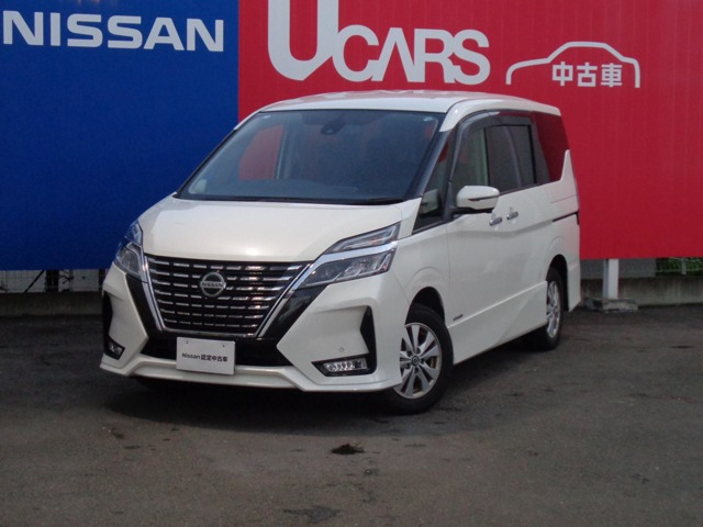 セレナ 2.0 ハイウェイスター V 4WD 
