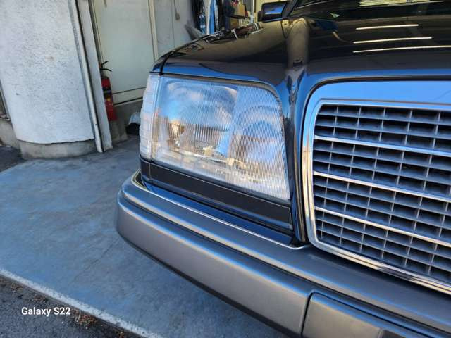 メルセデス・ベンツ ドアロック W124 (52,000km の中古車詳細 E220 E