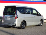セレナ 2.0 ハイウェイスター V 