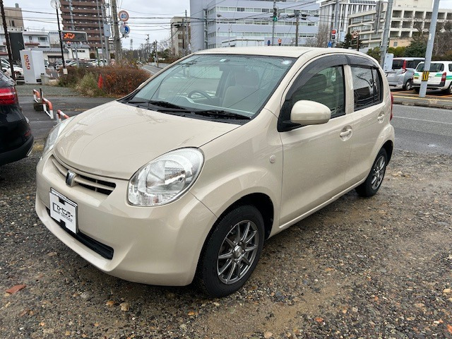 パッソ 1.0 X 4WD 