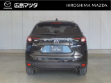 当社メカニックによる『プロの視点』でご納車前の整備を行います!お客様に安全且つ安心して気持ちよくお乗りいただけるように真心込めて整備いたします。
