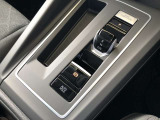 ☆オートホールド・・・信号待ちや渋滞、坂道などでの停車時に、ブレーキペダルから足を離しても自動的に停車状態を保持する機能です