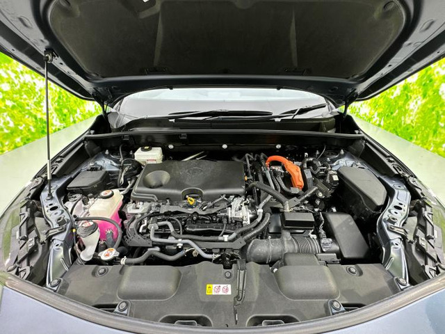 中古車 トヨタ ハリアー 2.5 ハイブリッド E-Four Z レザー
