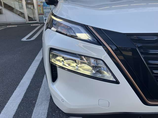 中古車 日産 エクストレイル 1.5 X e-4ORCE 90周年記念車 4WD 未 中古車 日産 エクストレイル 1.5 X e-4ORCE 90周年記念車 4WD 未