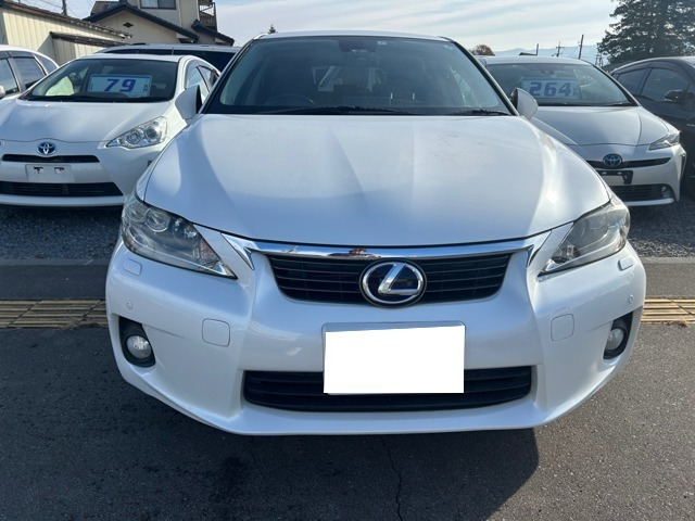 CT 200h 