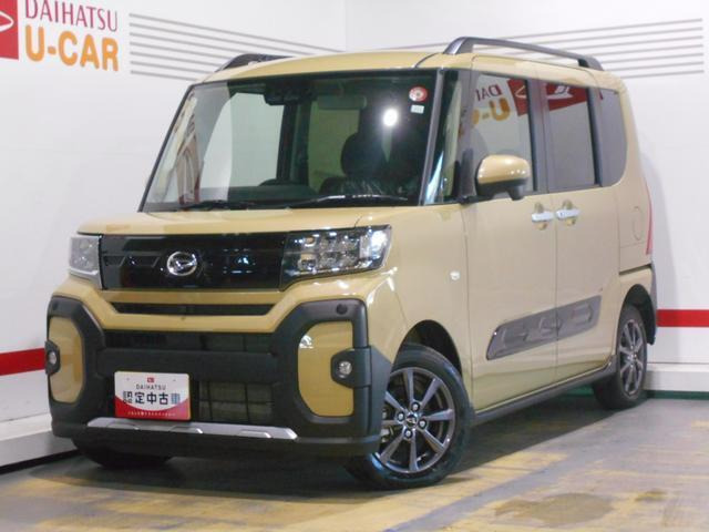 タント ファンクロス 4WD 