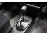 従来のATに比べ変速ショックの少ないCVT。シフトの操作はAT車と同じです。