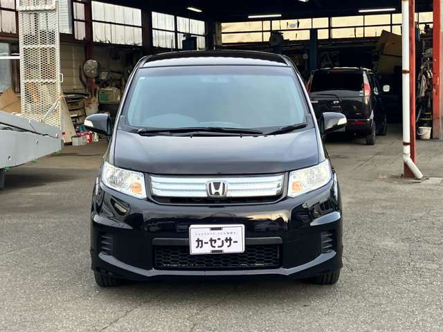 中古車 ホンダ フリードスパイクハイブリッド 1.5 の中古車詳細