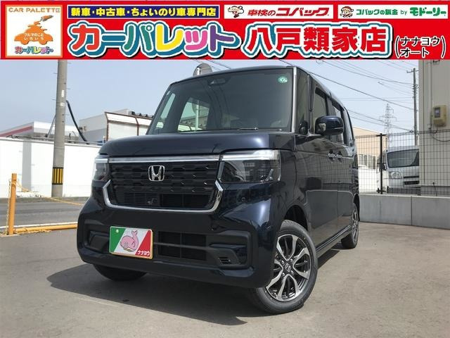 N-BOXカスタム  カスタム 660 4WD