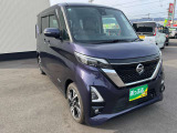 お車の車検・オイル交換・修理・鈑金塗装・ガラス修理・デントリペア・ボディコーティングなども幅広く対応しております。その際は無料で代車を貸し出し致します。車の事は何でもお任せください!