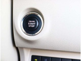 当店ではスポーツグレードや人気車種・上級グレードを主に仕入れ強化しております!中古車でお買い得感あるお車展示中となっておりますのでお客様のご来店、お見積もり依頼お待ちしております。