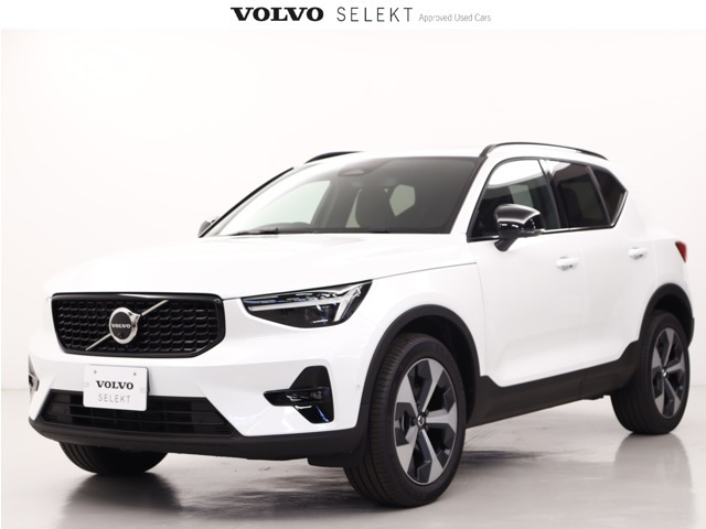 XC40 ウルトラ B4 AWD ダークエディション 4WD 
