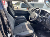 自社認証工場を完備しておりますので、納車前の車検・整備や、アフターメンテナスもばっちりですので、安心して当社にお任せ下さい。また、当社にて車輌ご成約のお客様はオイル交換永久無料のサービス付きです!また