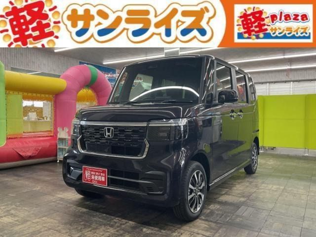 N-BOXカスタム  カスタム 660 4WD