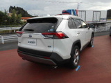 車線逸脱警報!車線逸脱防止アシスト!誤発進抑制機能!先行車発進お知らせ!標識認識機能!オートハイビーム!コーナーセンサー!BSM!RCTAリヤクロストラフィックアラート!